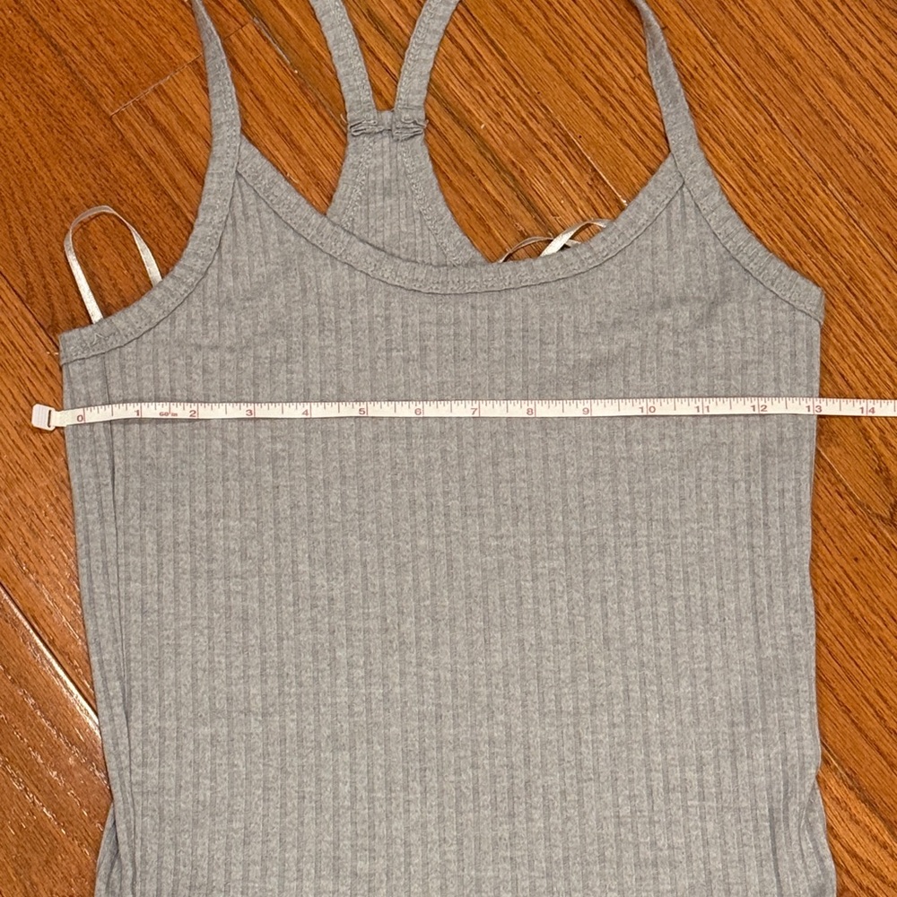 SHEIN Light Gray Ribbed Racerback Tank Top - Picture 5 of 6